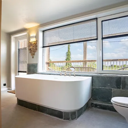 Maas Suites Lanaken Exterior photo